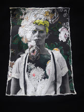 DAVID BOWIE Portrait  Art to Wear T-shirt  on Flowers background PAINTED 3d - QuorArtisticTshirts