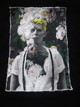DAVID BOWIE Portrait  Art to Wear T-shirt  on Flowers background PAINTED 3d - QuorArtisticTshirts