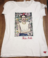 Frida Kahlo t-shirt – unique hand-painted art with flowers and bold personality