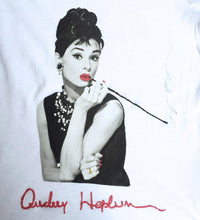 AUDREY HEPBURN  PAINTED On Relief  Breakfast at Tiffay's T-shirt - QuorArtisticTshirts
