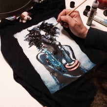 BLACK QUEEN T-shirt in Blue  PAINTED 3d - Curly hair tshirt - QuorArtisticTshirts