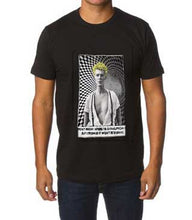 DAVID BOWIE Tribute T-shirt  - David Bowie Graphic Painted Tshirt - QuorArtisticTshirts