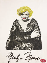 Marilyn Monroe T-shirt  Sexy Icon - QuorArtisticTshirts