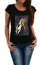 Black Elegance Queen on T-shirt - Afro  Black  Painted 3d - Art on T-shirt - QuorArtisticTshirts