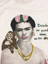 Frida Kahlo  T-shirt  Frida with Monkey Artistic   Tshirt - Quortshirts